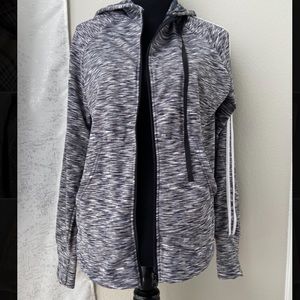 ACTIVE JACKET -SIZE LARGE